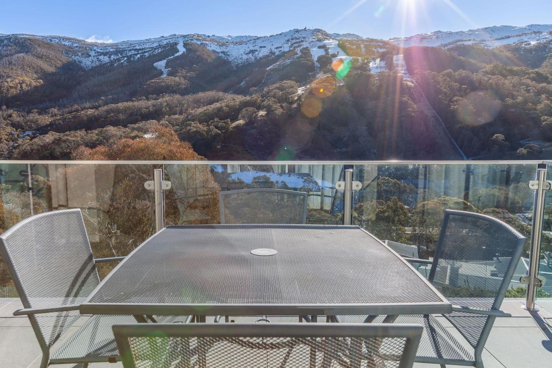 Lantern 1 Bedroom Balcony With Panoramic View Thredbo Exterior foto